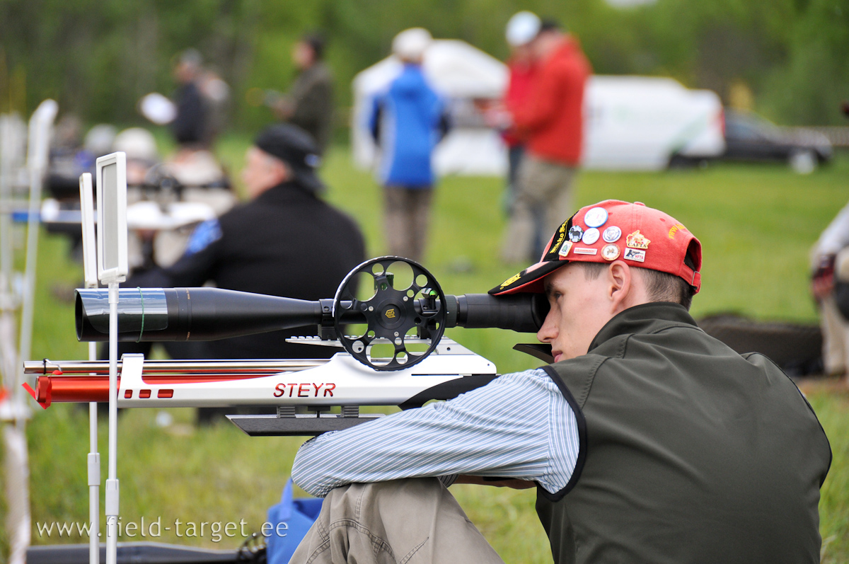 Romi Agar with brand new Steyr LG110 on Line 4